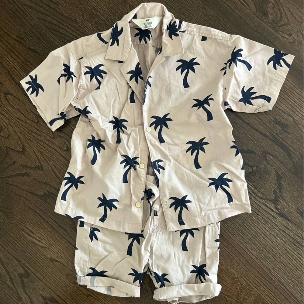 H&M Palm tree short and shirt set